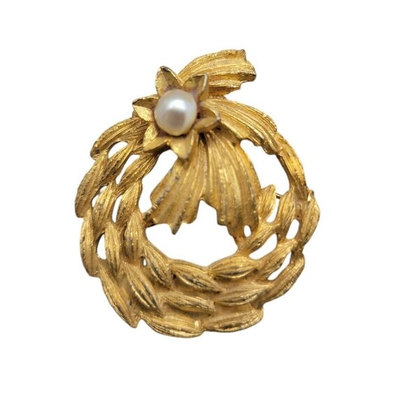 Flowing Wreath Brooch Textured Gold Tone Faux Pearl Unsigned Vintage - Picture 2 of 10